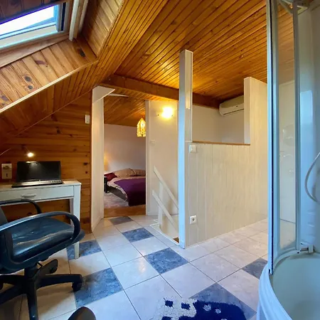 Maison Au Calme Avec Jardin Clos, 25 Km Des Plages, 2 Chambres, Climatisation, Wifi, Parking Securise - Fr-1-306-1225